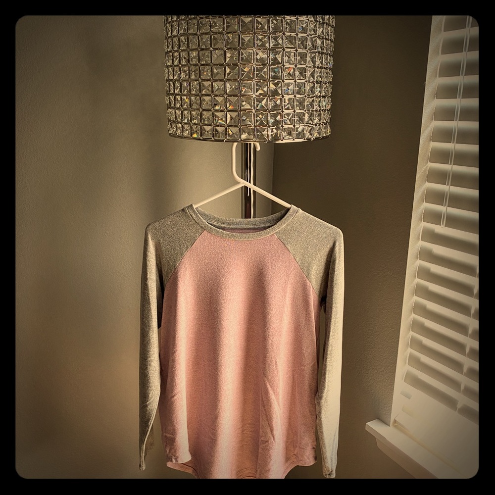 AMERICAN EAGLE LONG SLEEVE SHIRT